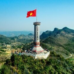 Cột Cờ Lũng Cú