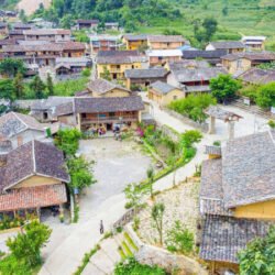 bản Lô Lô Chải